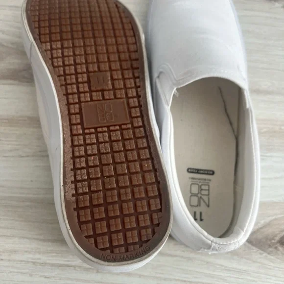 White No Boundaries Twin Gore Slip On Canvas Sneakers - Picture 3 of 5